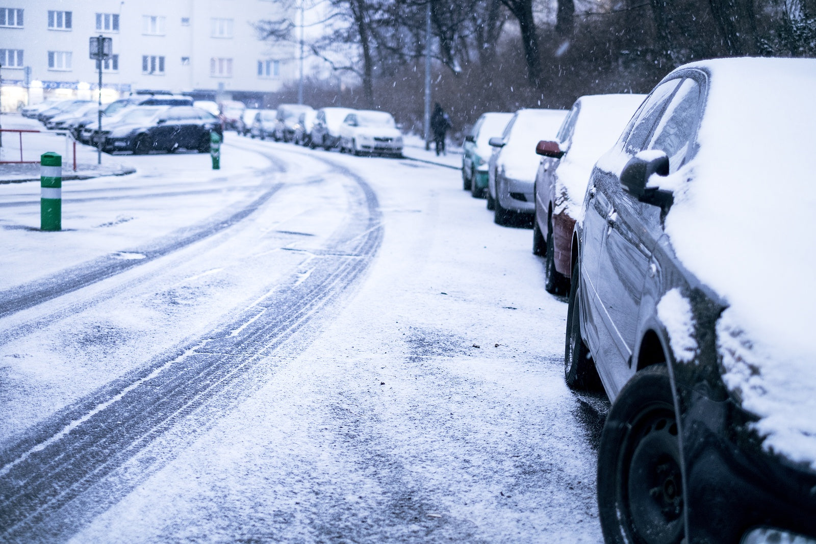 Six Must-Haves Your Employees Need in Their Cars This Winter