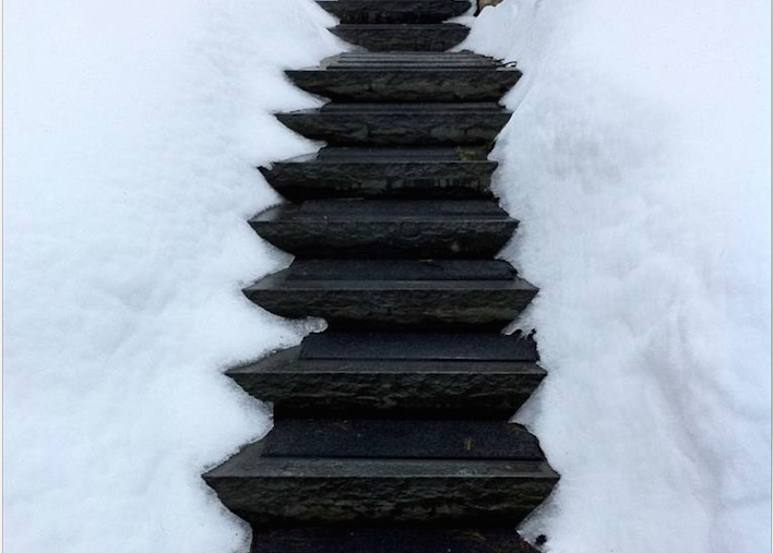 Top 10 Reasons to Use Heated Floor Mats This Winter