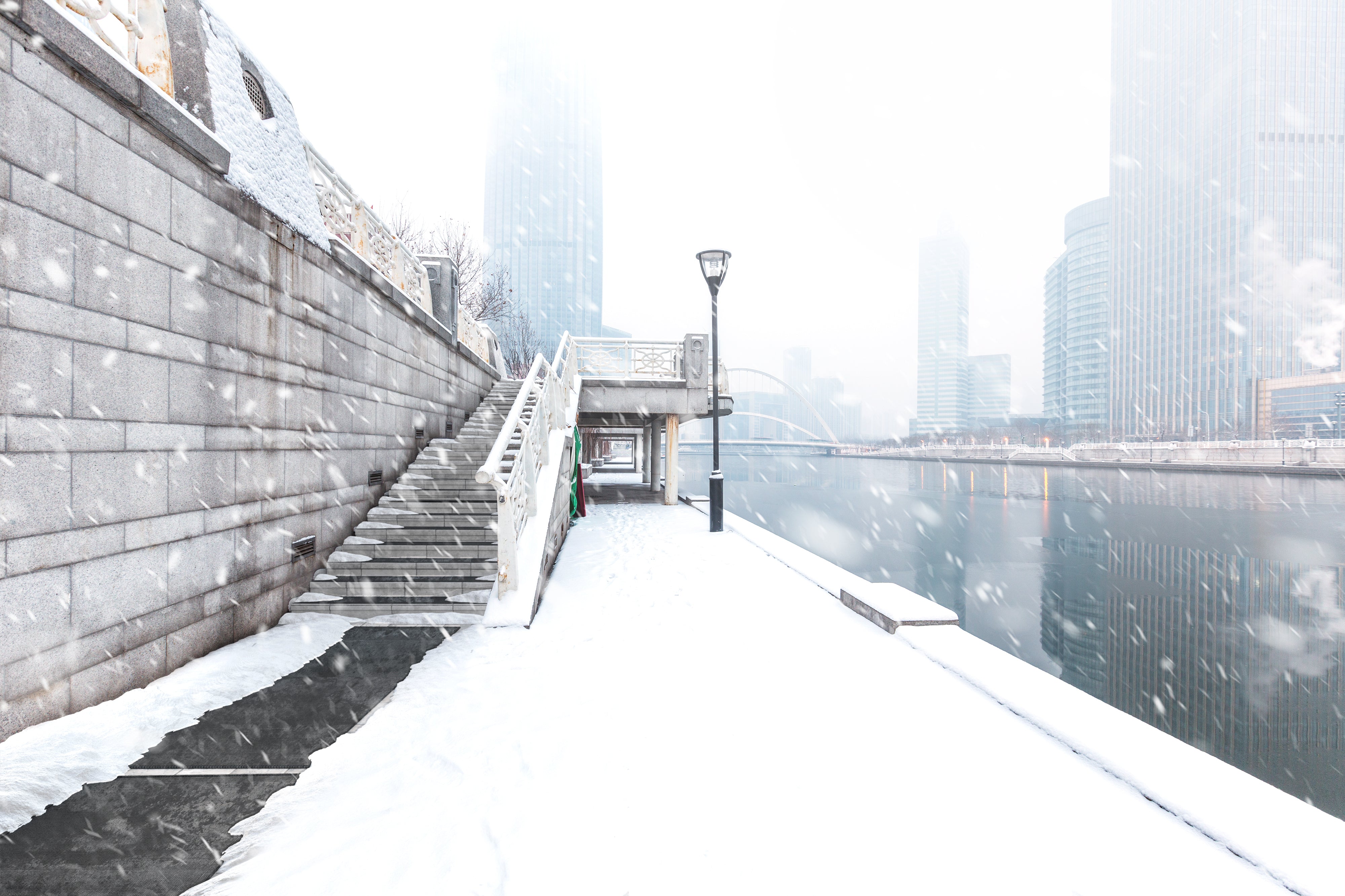 Industrial Snow Melting Stair Mat ("HRT" Series)