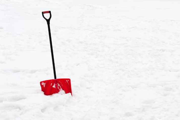 5 Ways to Get Help With Snow Removal for Your Elderly Parents