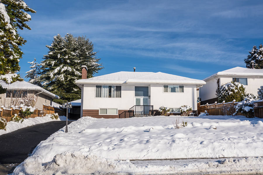 How to Deal with a Steep Driveway during Winter