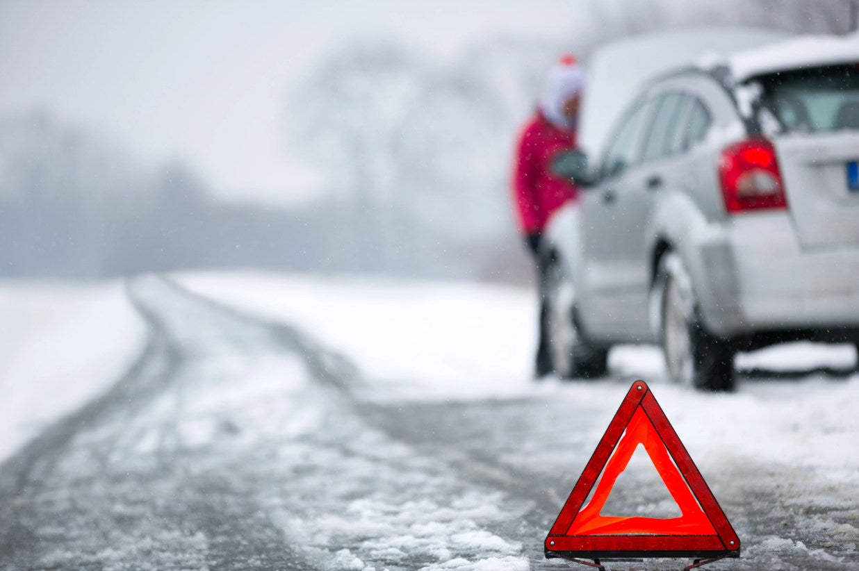 Winter Drive Survival Kit: 5 Things to Keep in Your Car This Season