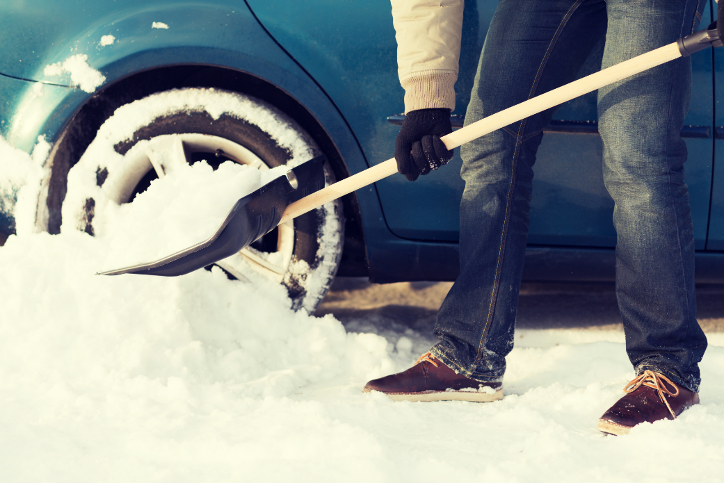 Clearing Snow & Ice from Driveways in an Eco-Friendly Way