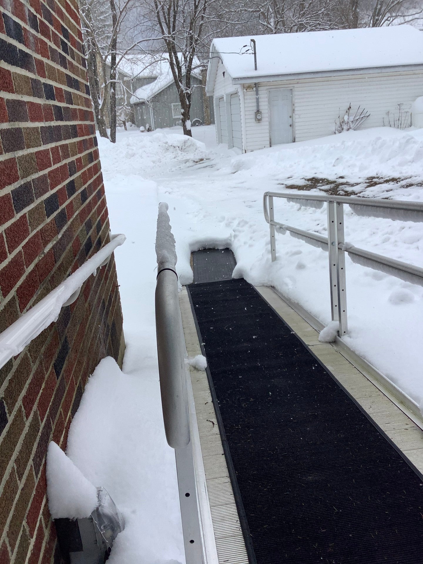 HeatTrak Heated Snow Melting Half Walkway Mat | Outdoor 'No Slip' Heated Walkway Mat 30